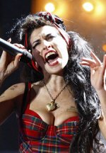 100134072634934_amy_winehouse_225.jpg 100134072634934_amy_winehouse_225.jpg