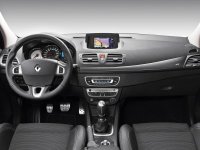 2011-renault-megane-gt-interior-view1.jpg