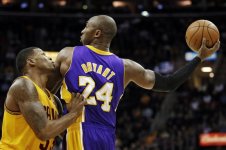 lakerscavs1.jpg