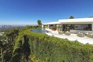 bevhills2930x620_thumb.jpg