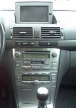 5305047021-toyota-avensis-sw-2-2-d-4d-150cv.jpg