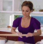 11-giada-de-laurentiis-gifs-in-honor-of-her-divorce-announcement-image-5.gif