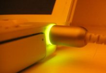 pplware_remove-laptop-battery04.jpg pplware_remove-laptop-battery04.jpg