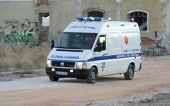 ambulancia_1.jpg ambulancia_1.jpg