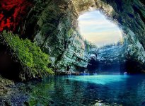 caverna-melissani-kefalonia-grecia.jpg