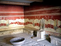 Sala do trono do rei Minos no palácio de Knossos, no Labirinto de Creta, Grécia.jpg